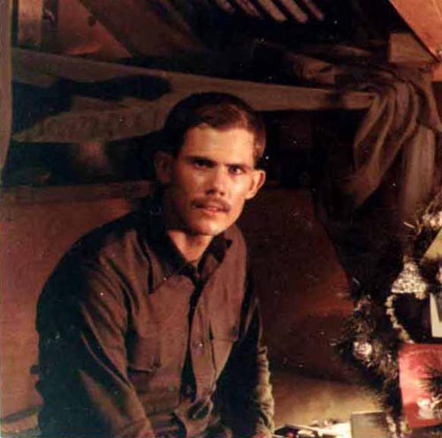 1969_12_vietnam_dong_ha_christmas2